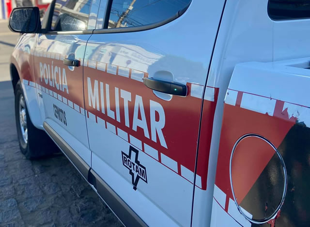 Mulheres são levadas à delegacia após entrarem em vias de fato na cidade de Sousa