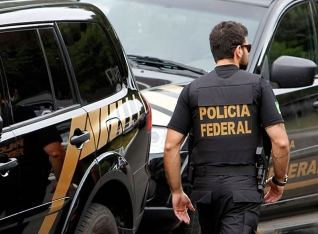 Em Sousa: Polícia Federal cumpre mandado contra investigado por armazenar fotos e vídeos de pornografia infantil