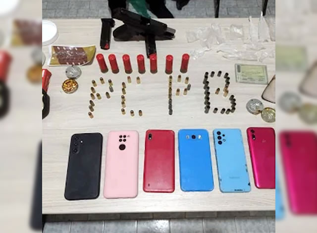 Polícia Civil apreende arma, munições, drogas e celulares, em cumprimento de mandado, em São João do Rio do Peixe