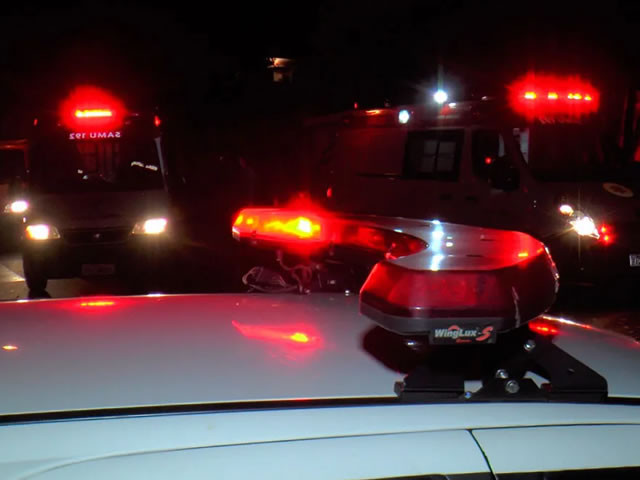 Mulher fica ferida em colisão entre carro e moto na BR-230, em Sousa
