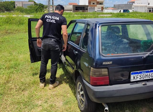 Polícia Civil recupera carro furtado no bairro Petrópolis, em Pombal