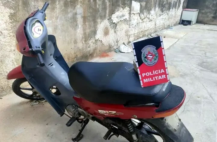Polícia Militar apreende moto com restrição de roubo/furto em São Bento