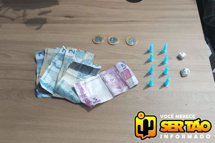 ROTAM apreende menor e prende jovem com drogas na cidade de Sousa