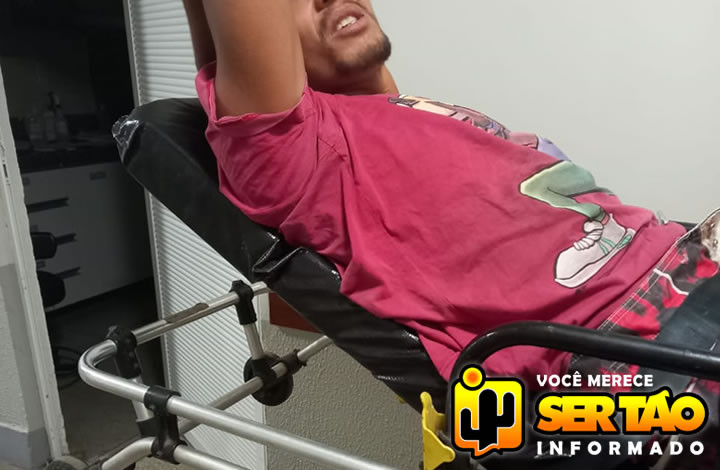Jovem sofre tentativa de homicídio e é preso por força de mandado de prisão, em Sousa