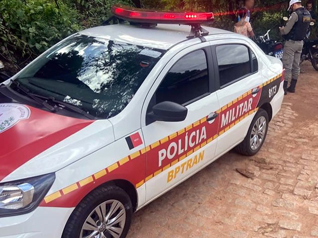 Popular com sintomas de embriaguez alcoólica é levado à delegacia após se envolver em acidente de trânsito em Uiraúna