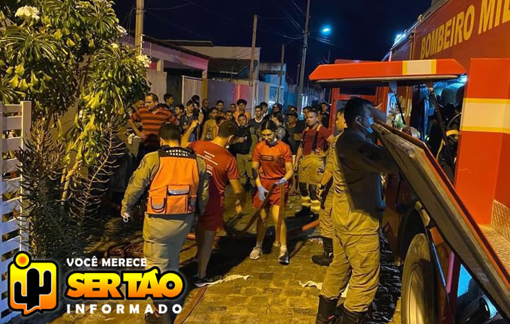 Homem morre carbonizado durante incêndio em residência na cidade de Sousa