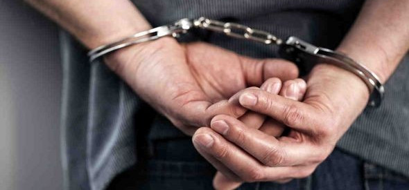 Polícia militar prende homem por força de mandados de prisão na cidade de Pombal