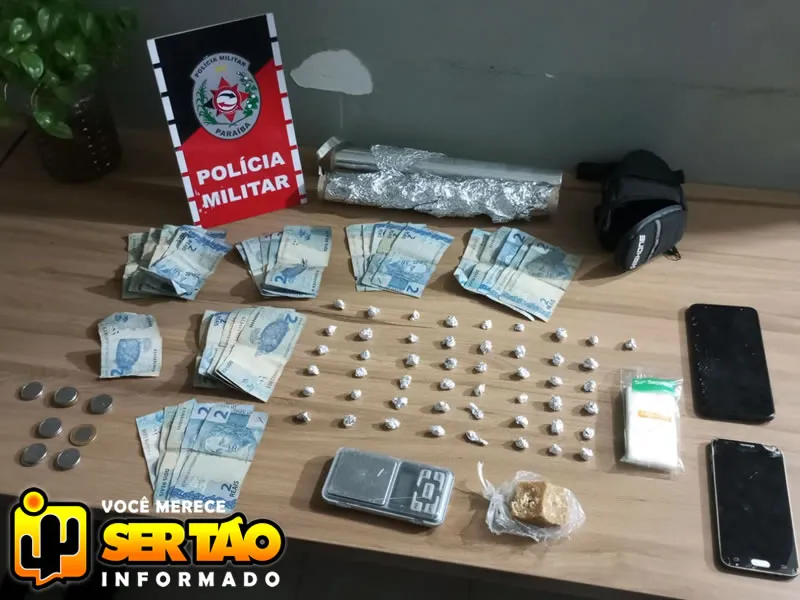 Adolescente é apreendido com droga, dinheiro e material para embalar entorpecentes, em Sousa