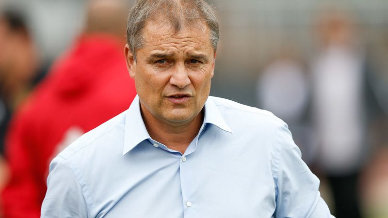 Além de Renato Gaúcho, Diego Aguirre também recusa oferta do Corinthians