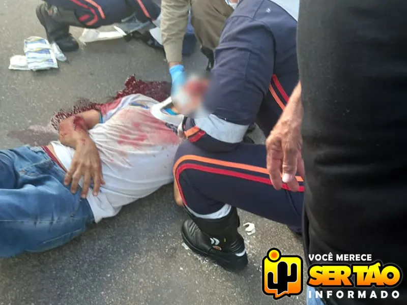Acidente de trânsito entre moto e bicicleta deixa três pessoas feridas em Sousa