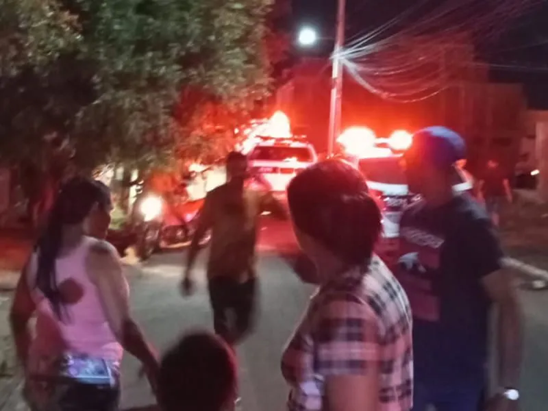 .Homem é alvejado a tiros na cidade de Sousa; suspeitos fugiram com rumo ignorado