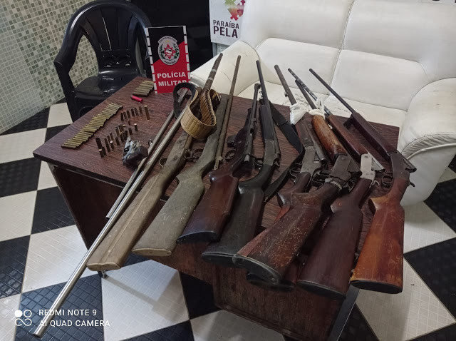Polícia Militar prende acusado de violência doméstica e apreende arma de fogo na cidade de Conceição