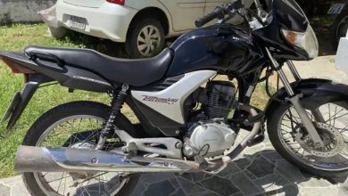 Motocicleta tomada por assalto recuperada pela Polícia Militar em Pombal